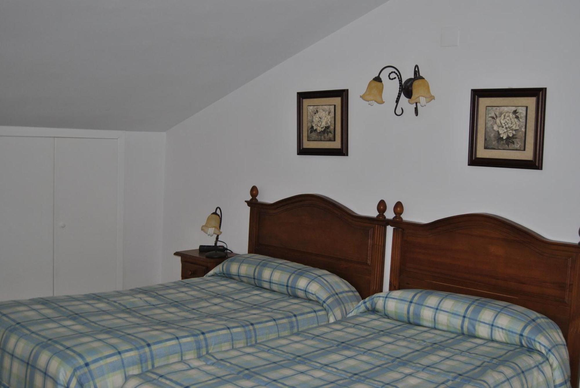 Hostal Rural Amador Puente de Vadillos Szoba fotó